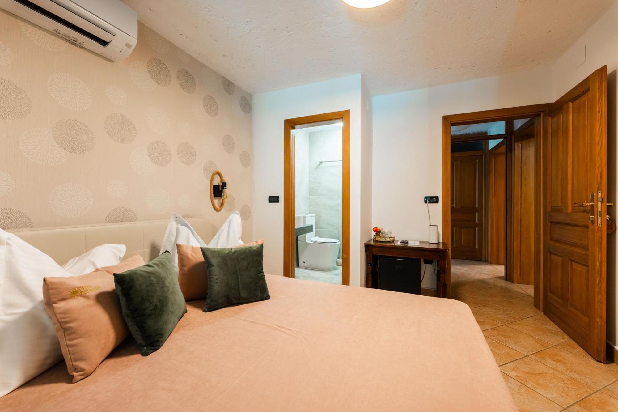 ปันซิออน55 Hotel บัชกา ภายนอก รูปภาพ